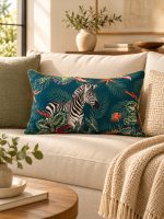 Sauvage Zebra Desenli Dolgulu Kırlent - 50 x 30 cm - Görsel 3